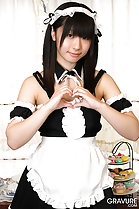 Shizuku making love heart in maid outfit